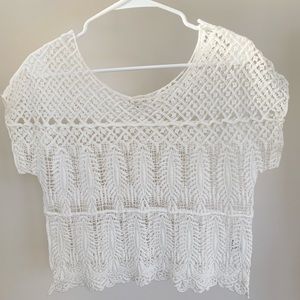 Beautiful crochet tank summer crop top size small
